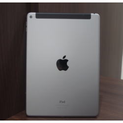 iPad Air 2 16GB スペースグレイ